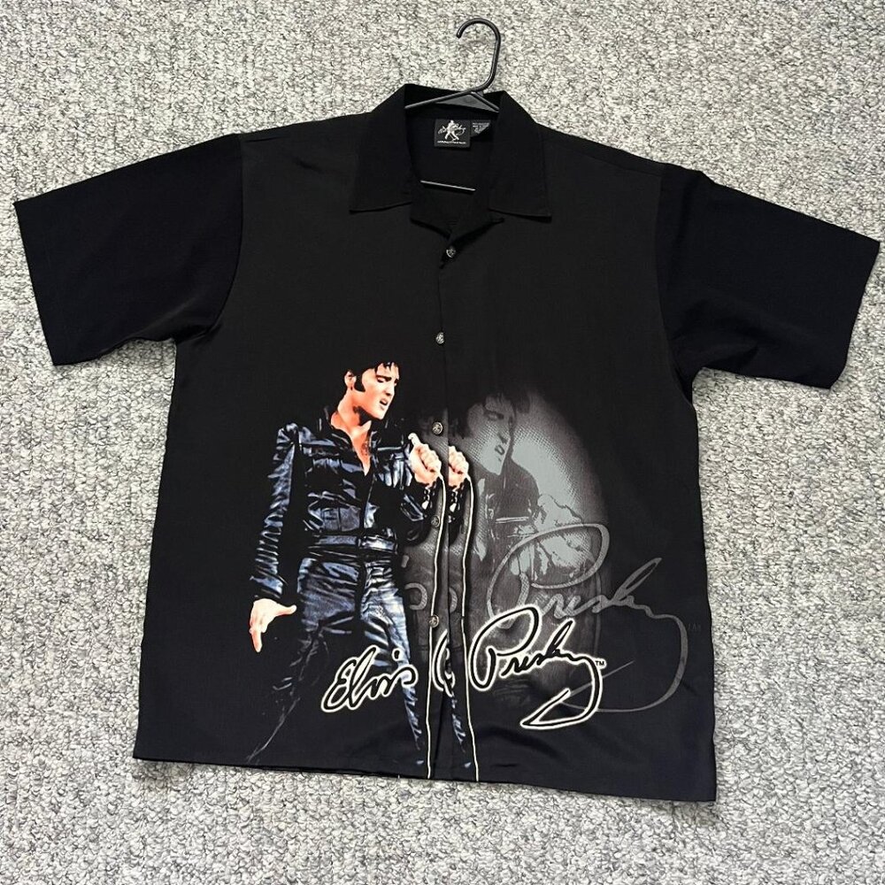 Men's XL Elvis Presley Buttoned Shirt